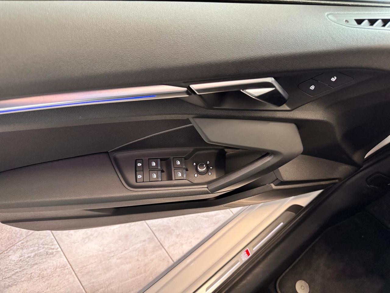 Audi A3 SPB 30 TFSI S line edition