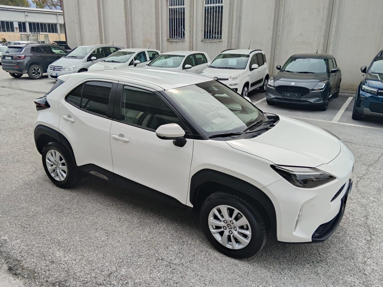 Toyota Yaris Cross 1.5 Hybrid E-CVT Business