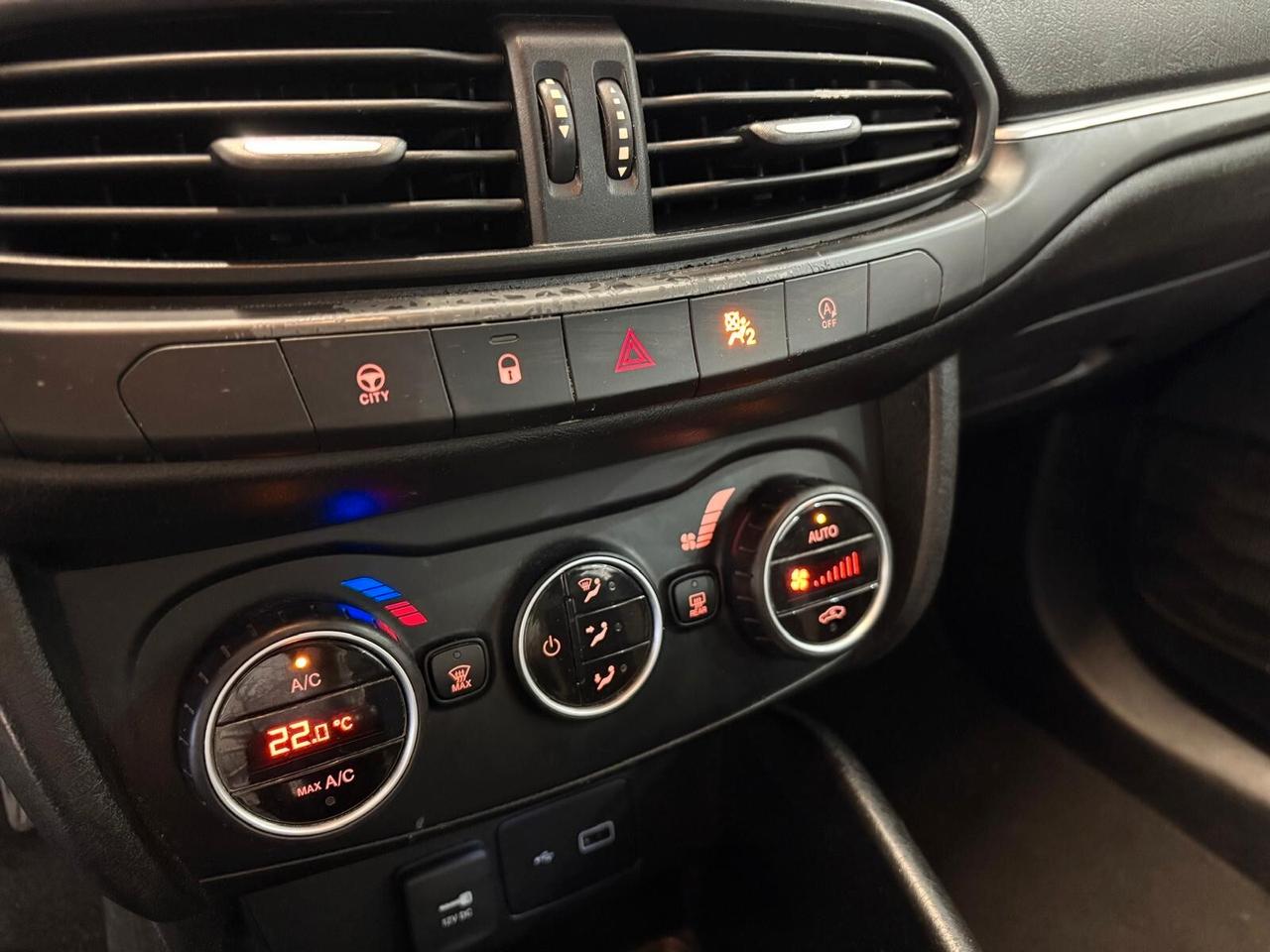 Fiat Tipo 1.4 T-Jet 120CV SW Lounge