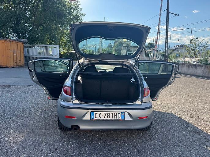 Alfa Romeo 147 1.9 JTD M-JET 16V 5 porte Prog.