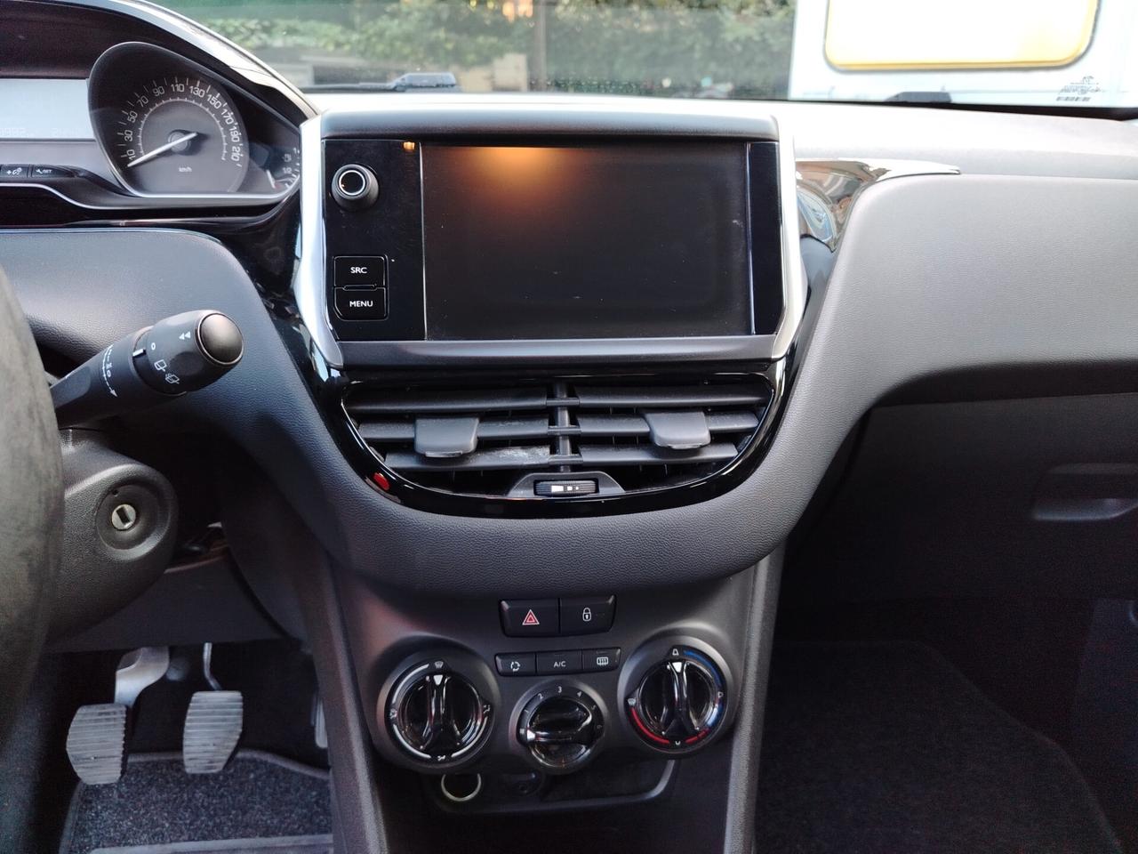 Peugeot 208 PureTech 82 3 porte Access