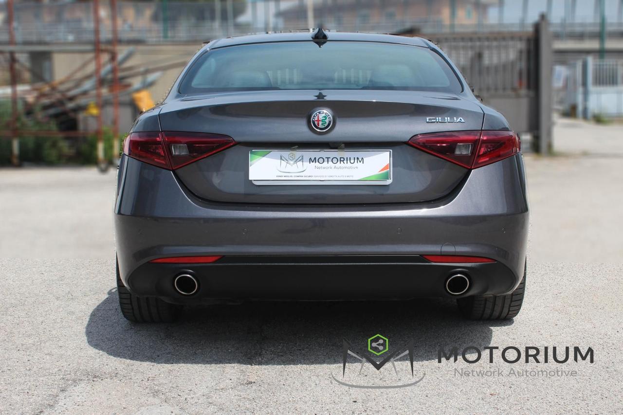 Alfa Romeo Giulia 2.2 TURBO DIESEL 190 CV AWD AUTOMATIC