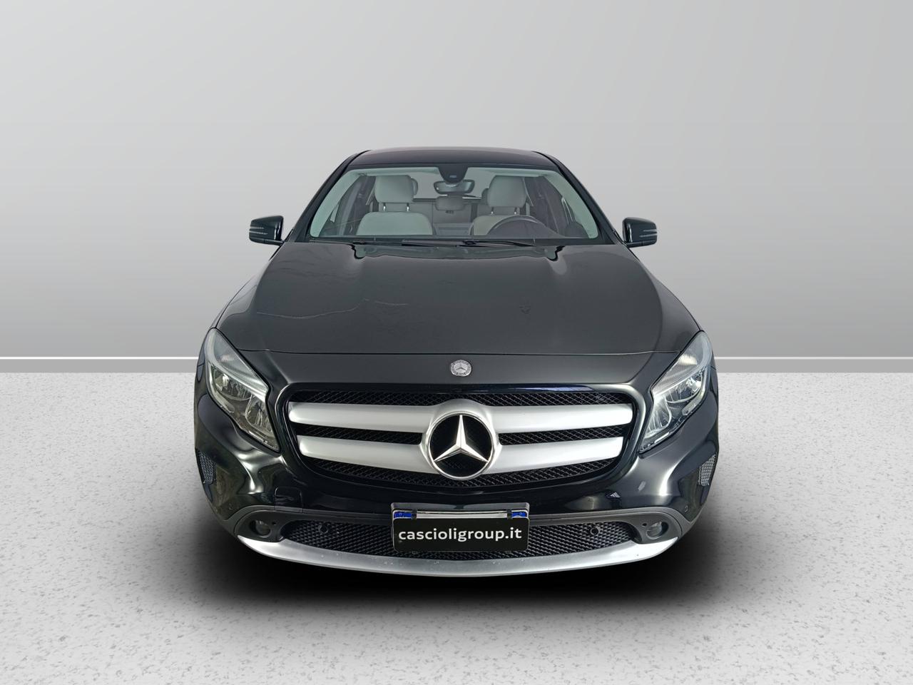 Mercedes-Benz GLA-X156 2014 - GLA 180 d (cdi) Executive