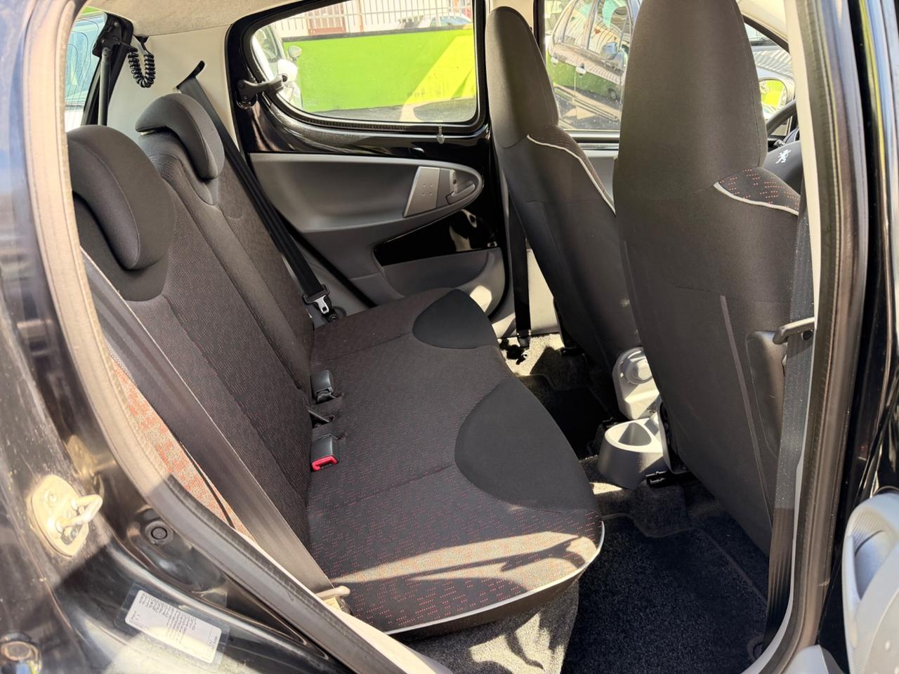 Peugeot 107 1.0 68CV 5p. Sweet Years 100.000 KM CERTIFICATI!!