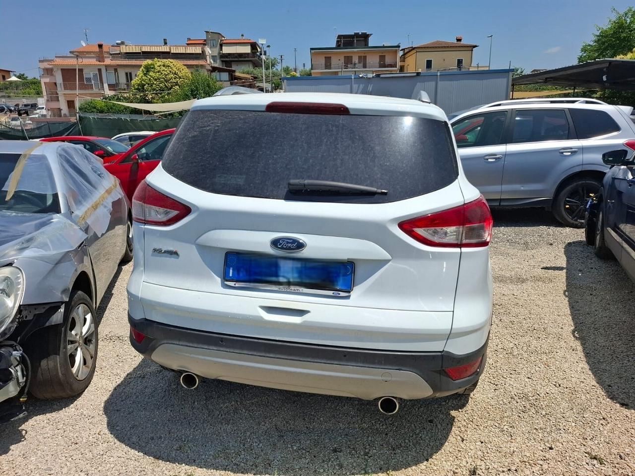 FORD KUGA 2.0 TDCI PARZIALMENTE INCENDIATA