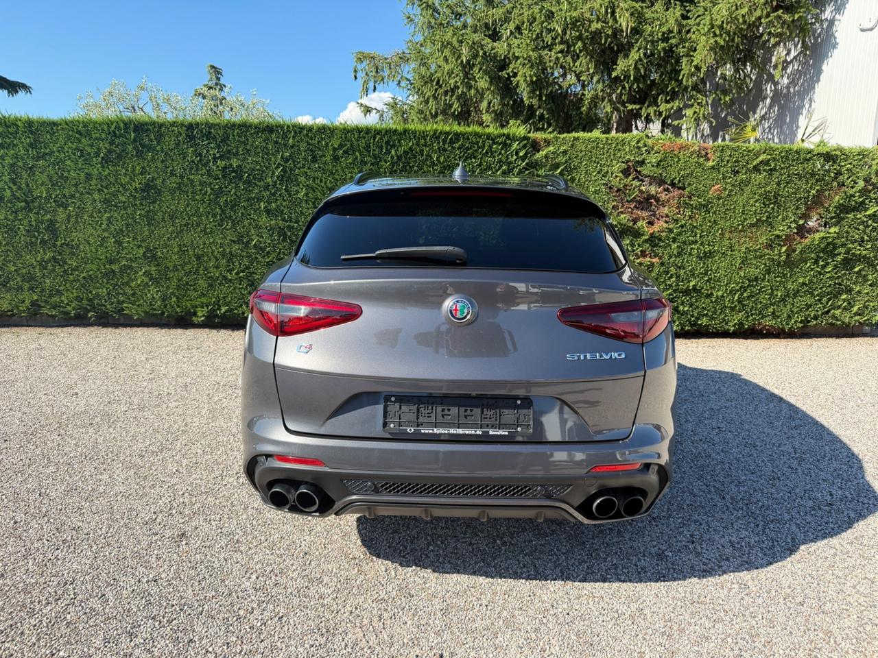 Alfa Romeo Stelvio 2.9 Bi-Turbo V6 510 CV AT8 Quadrifoglio