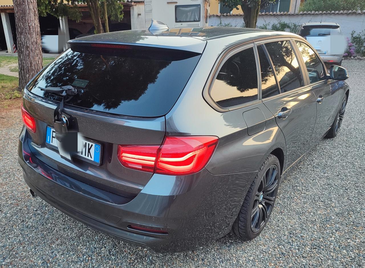 Bmw 318 318d Touring Business Advantage aut.