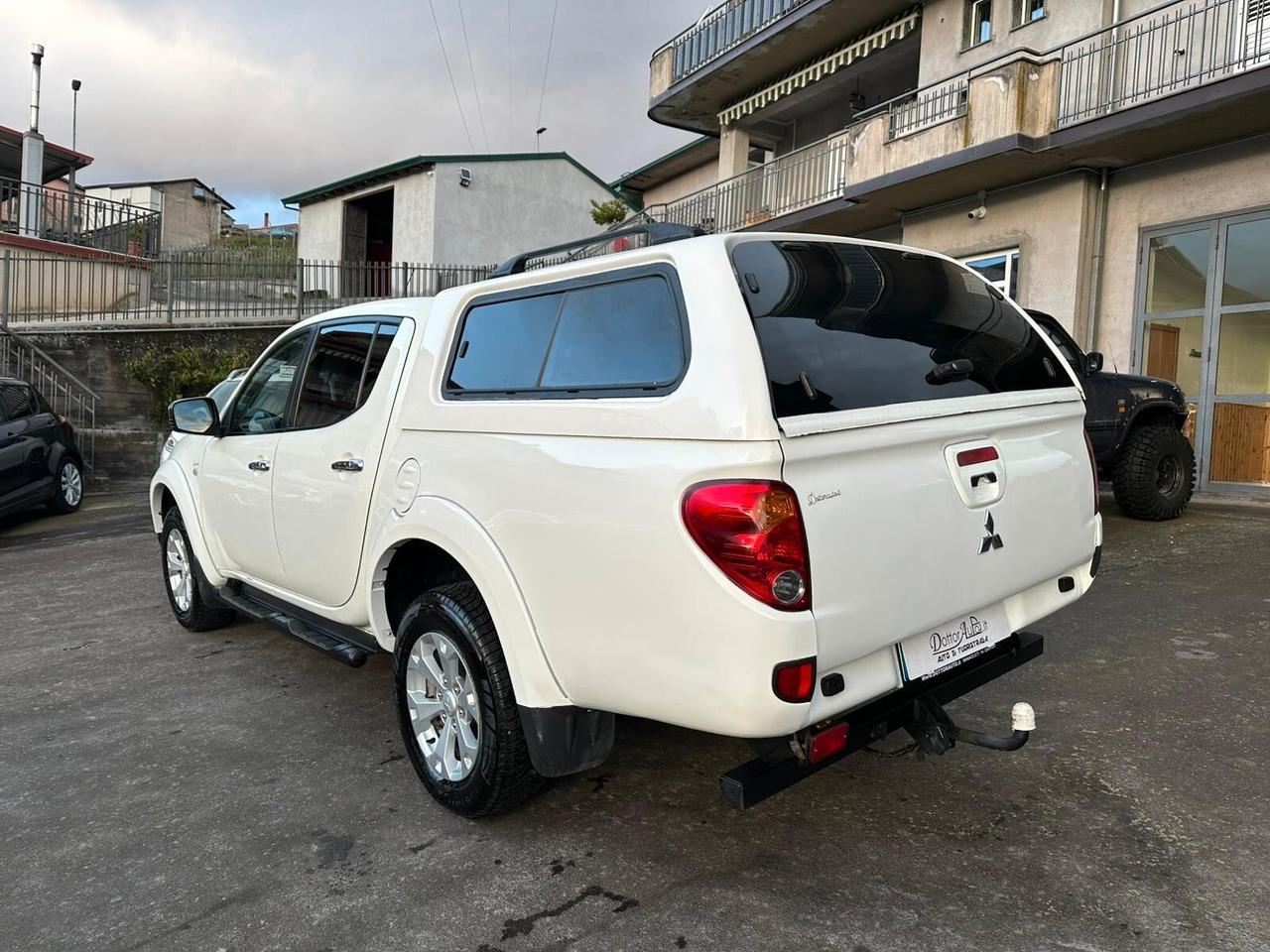 Mitsubishi L200 2.5 DI-D/178CV DC Intense Plus DPF