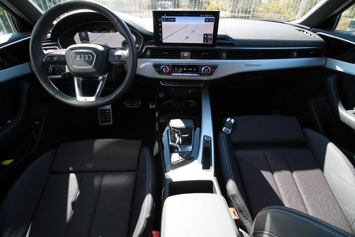 Audi A4 Avant 40 TDI quattro S line edition 2024