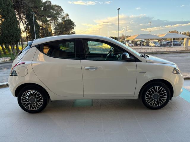 LANCIA Ypsilon 1.0 FireFly 5 porte S&S Hybrid Gold 5 posti