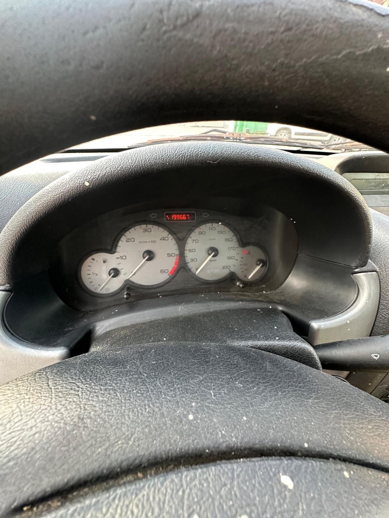 Citroen Berlingo 2.0 HDi 5p. Chrono