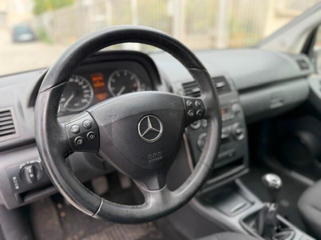 Mercedes-benz A 160