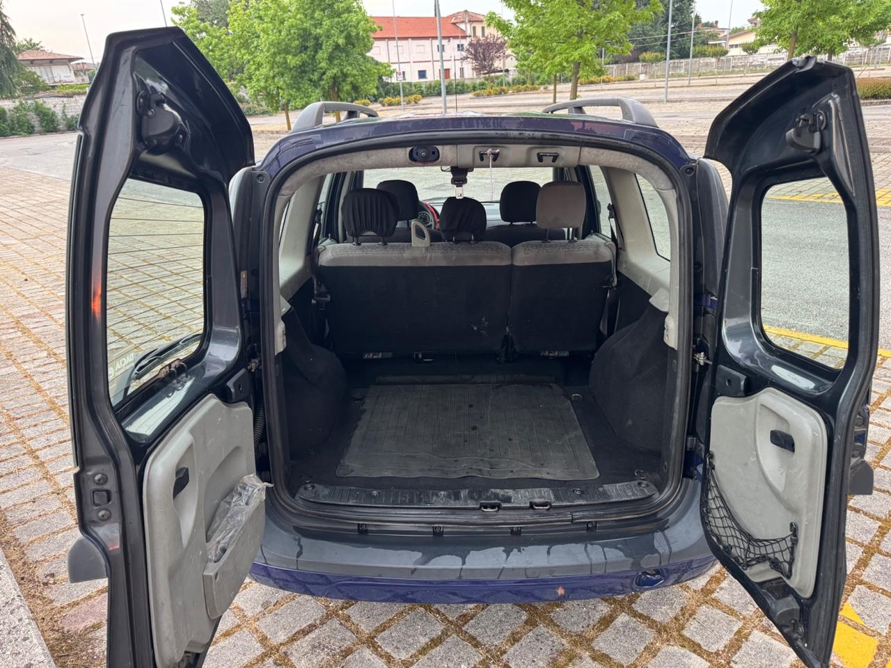 Dacia Logan MCV 1.5 dCi 70CV 5 posti Lauréate