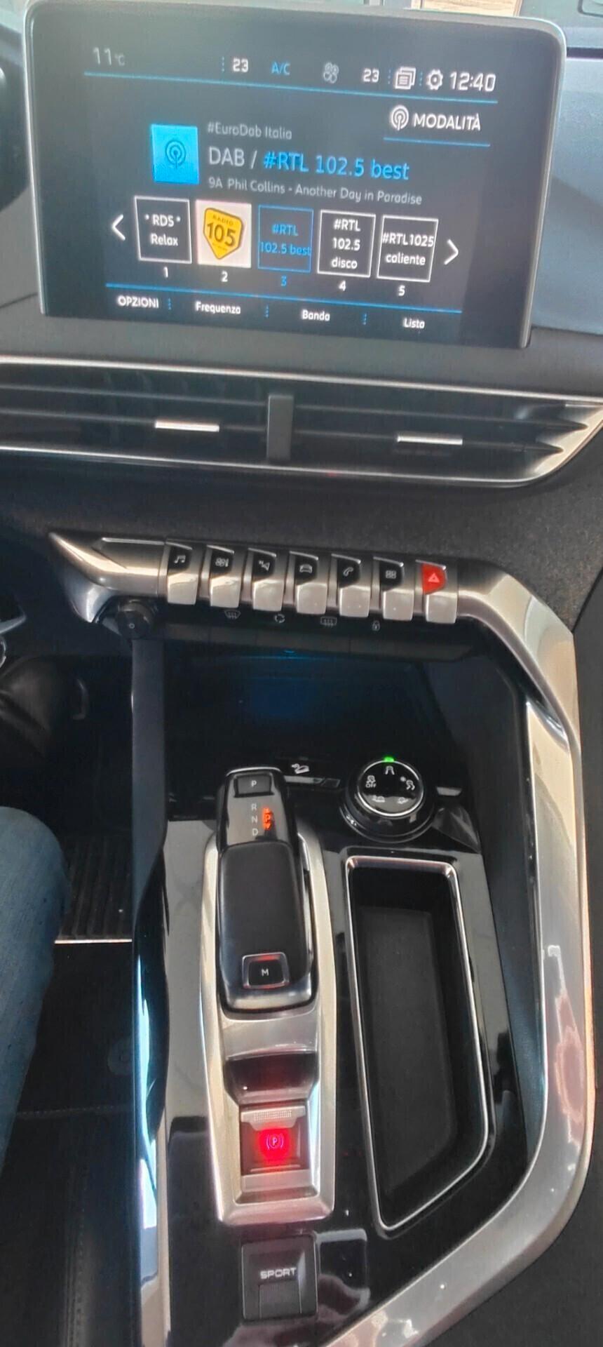 Peugeot 5008 BlueHDi 130 S&S EAT8 Crossway