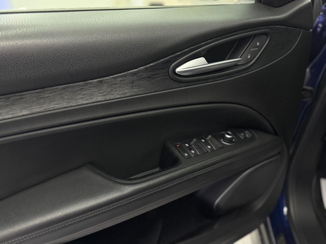 Alfa Romeo Stelvio 210CV AT8 Q4 Lusso Full Opt