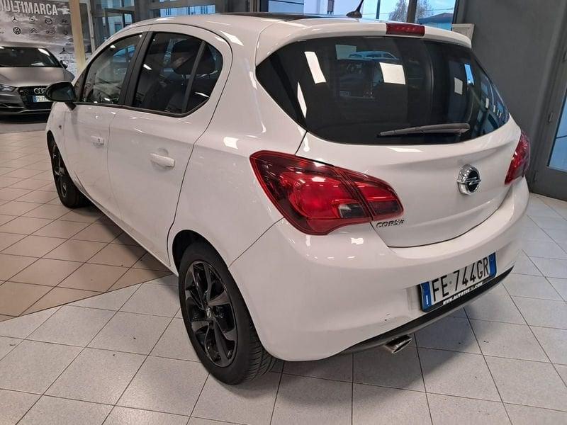 Opel Corsa 1.2 5 porte