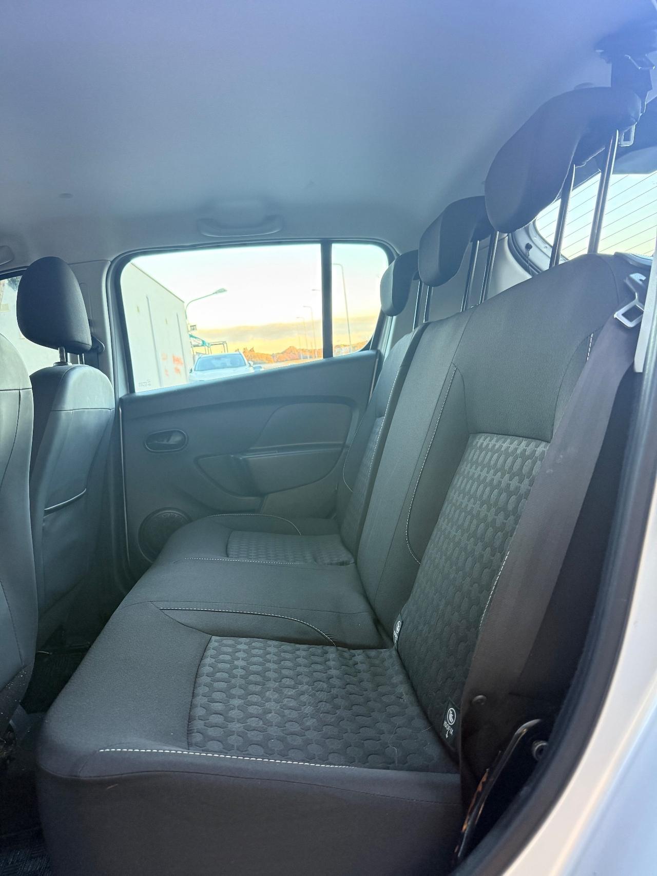 Dacia Sandero 1.2 BENZINA 2016 X NEO PATENTATI, 5 PORTE, CON NAVI,BLUETOOTH,CLIMA,KM CERTIFICATI