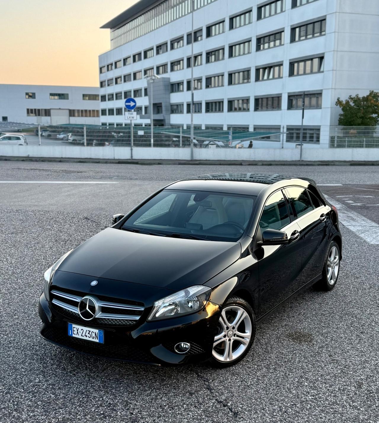 Mercedes-benz A 220 CDI Automatic 4Matic Premium