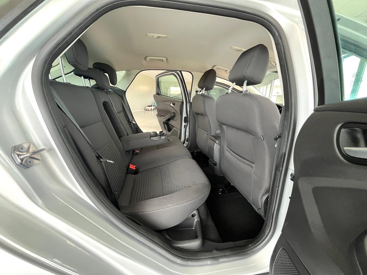 Ford Focus 1.5 TDCi 120 CV Titanium X 124000 KM