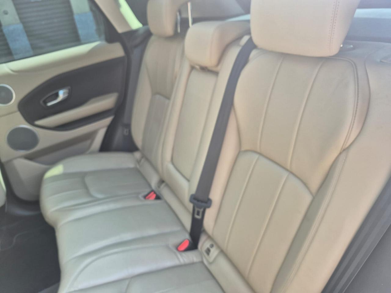 Land Rover Range Evoque 2.0 TD4 150 CV SE Dynamic