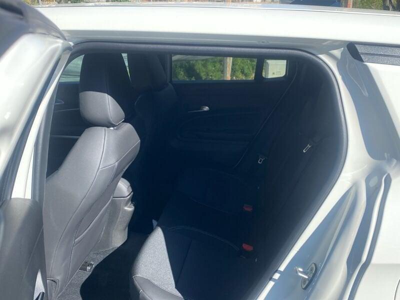 Jeep Avenger e-Hybrid 1.2 MHEV e-Hybrid Turbo Summit