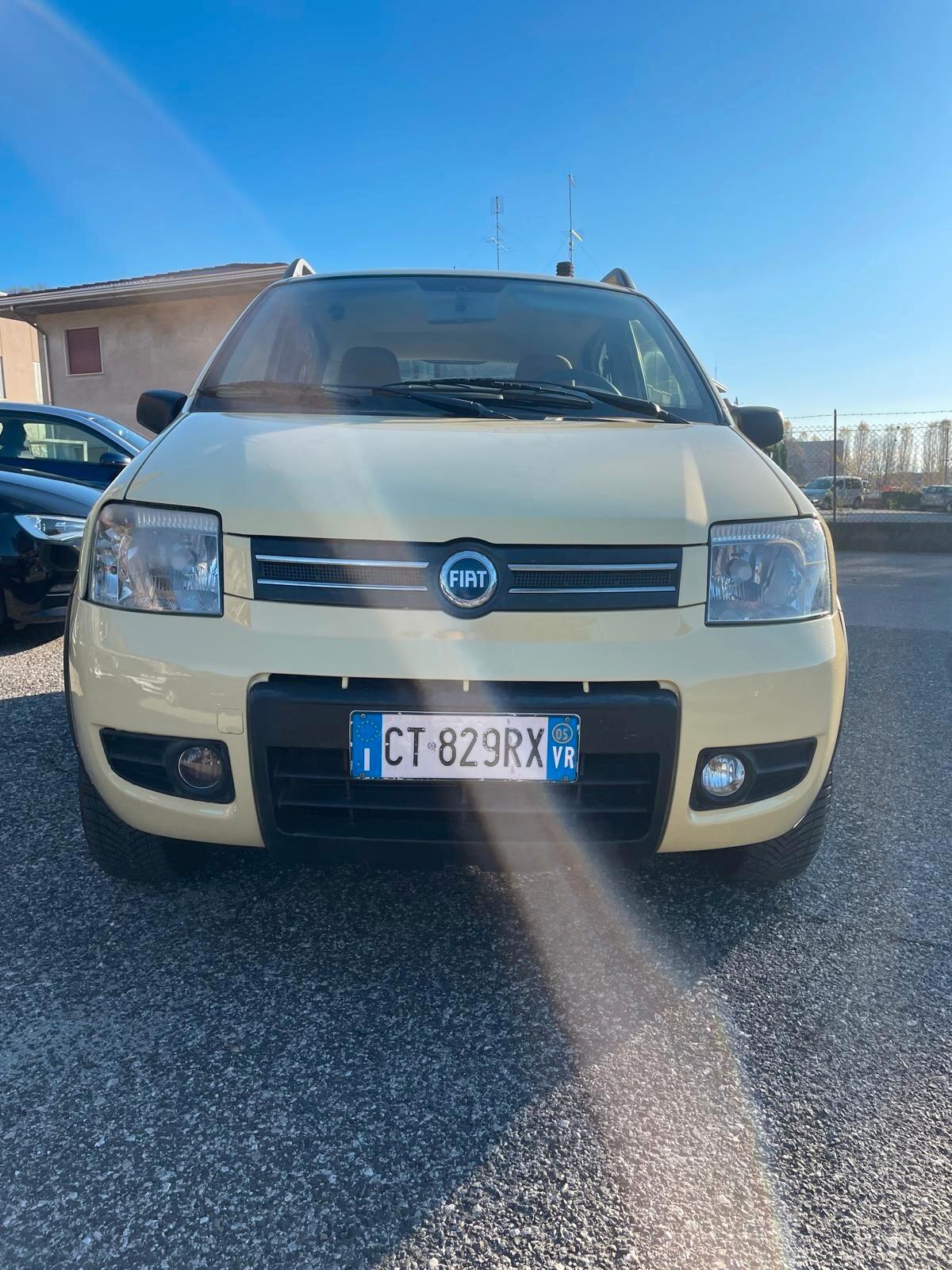 Fiat Panda 1.2 4x4 Climbing