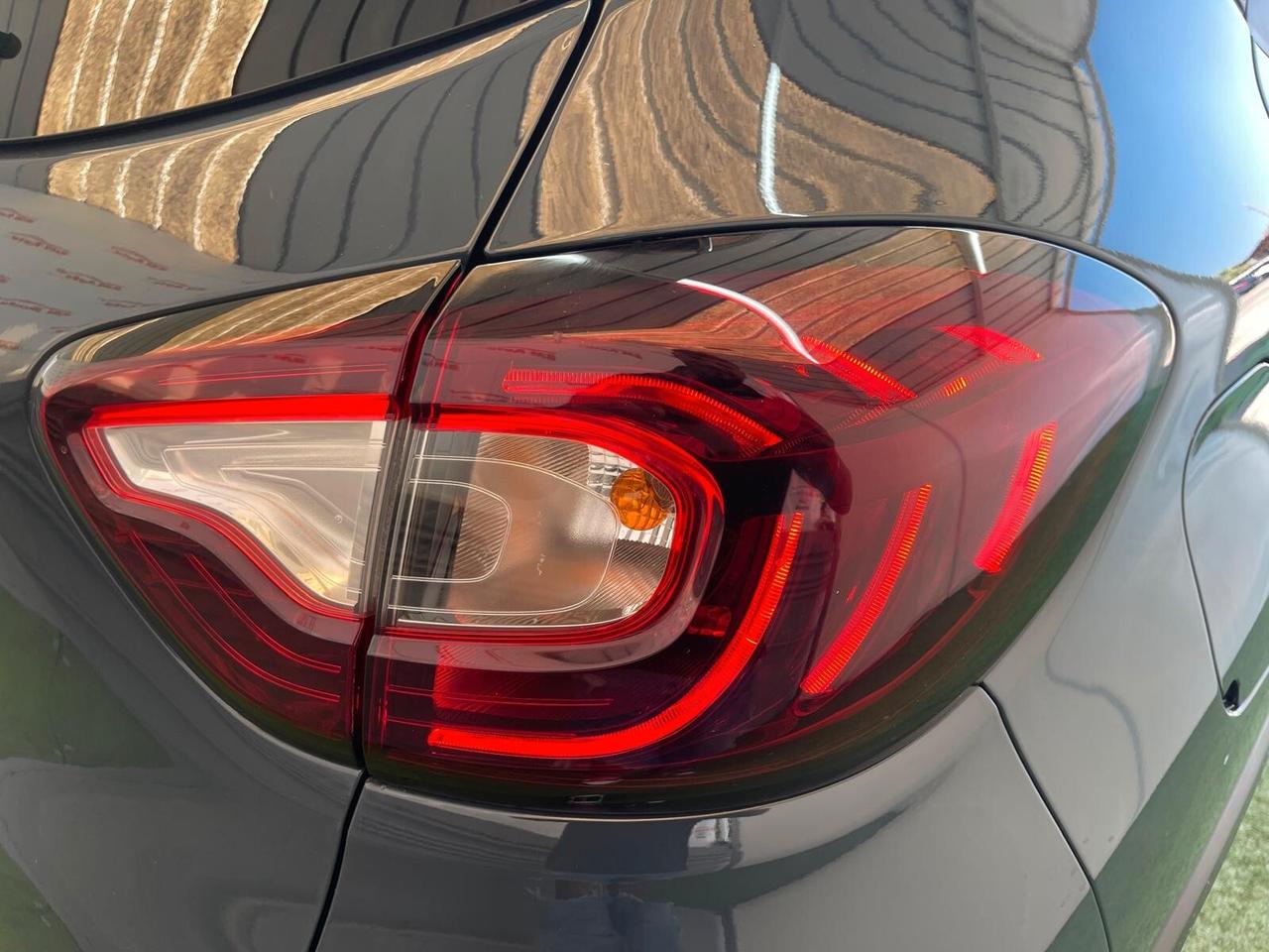 RENAULT CAPTUR 900 BENZINA 90CV
