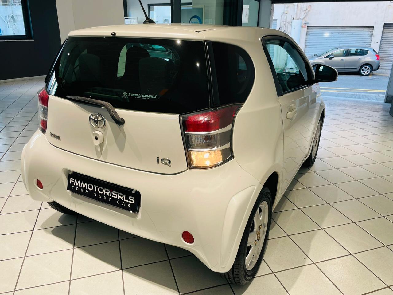 Toyota iQ 1.0 Sol