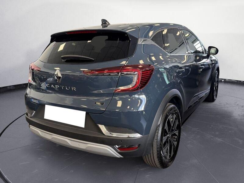 Renault Captur E-Tech hybrid 1.6 E-TECH HEV 145 TECHNO AUTO