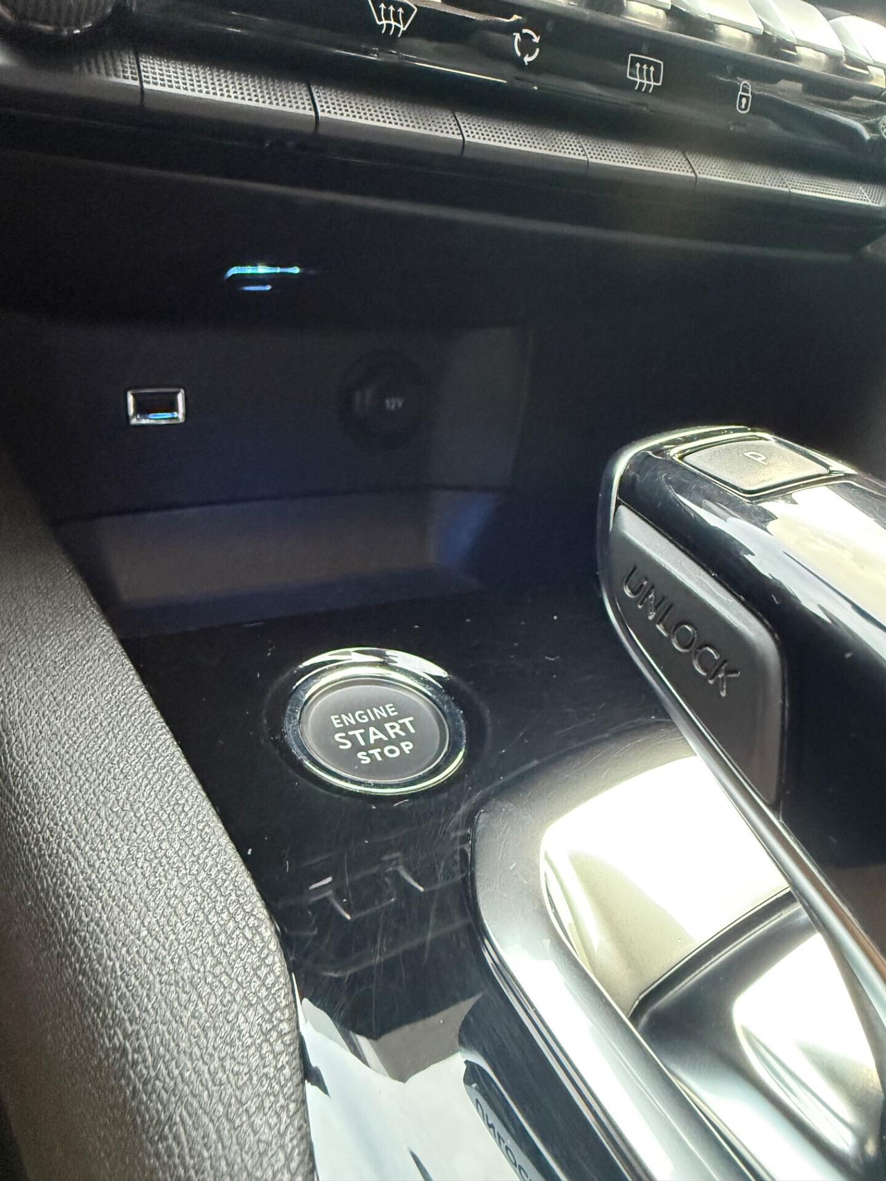 Peugeot 3008 1.5 diesel EAT8 GT tetto apribile 2022