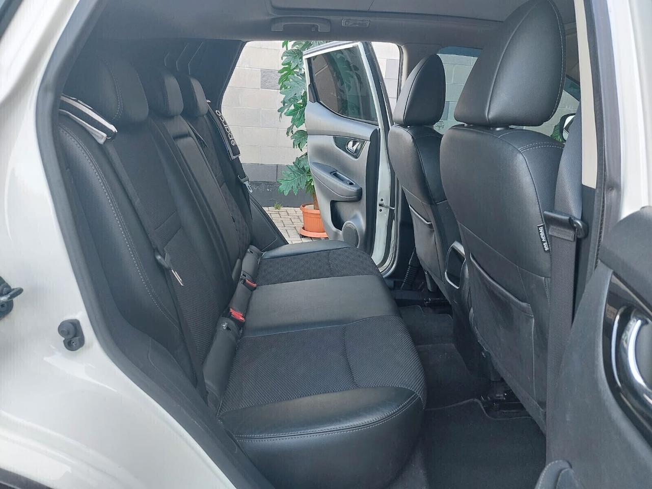 Nissan Qashqai 1.6 dCi 2WD Tekna 130CV XTRONIC