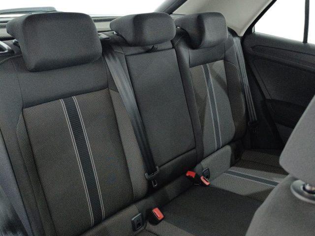 VOLKSWAGEN T-Roc 2.0 TDI SCR 150 CV DSG Business BlueMotion Techno