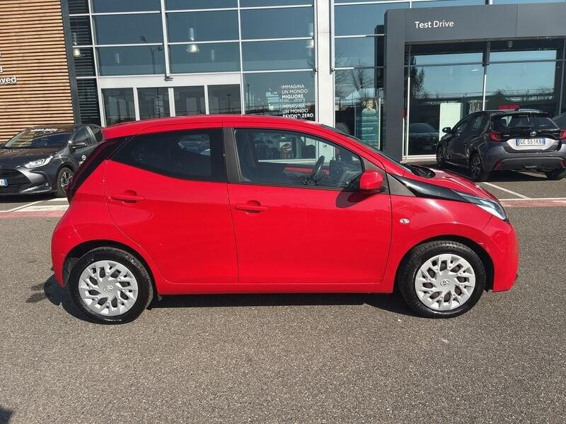 Toyota Aygo Connect 1.0 VVT-i 72 CV 5 porte x-cool MMT