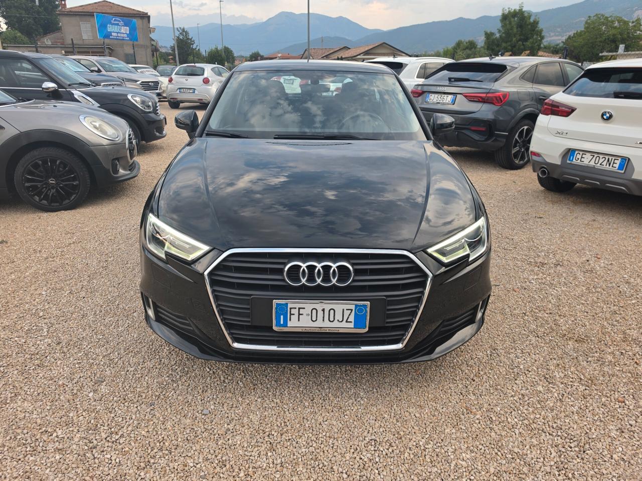 Audi A3 1.6 TDI S tronic Business neopatentati automatico