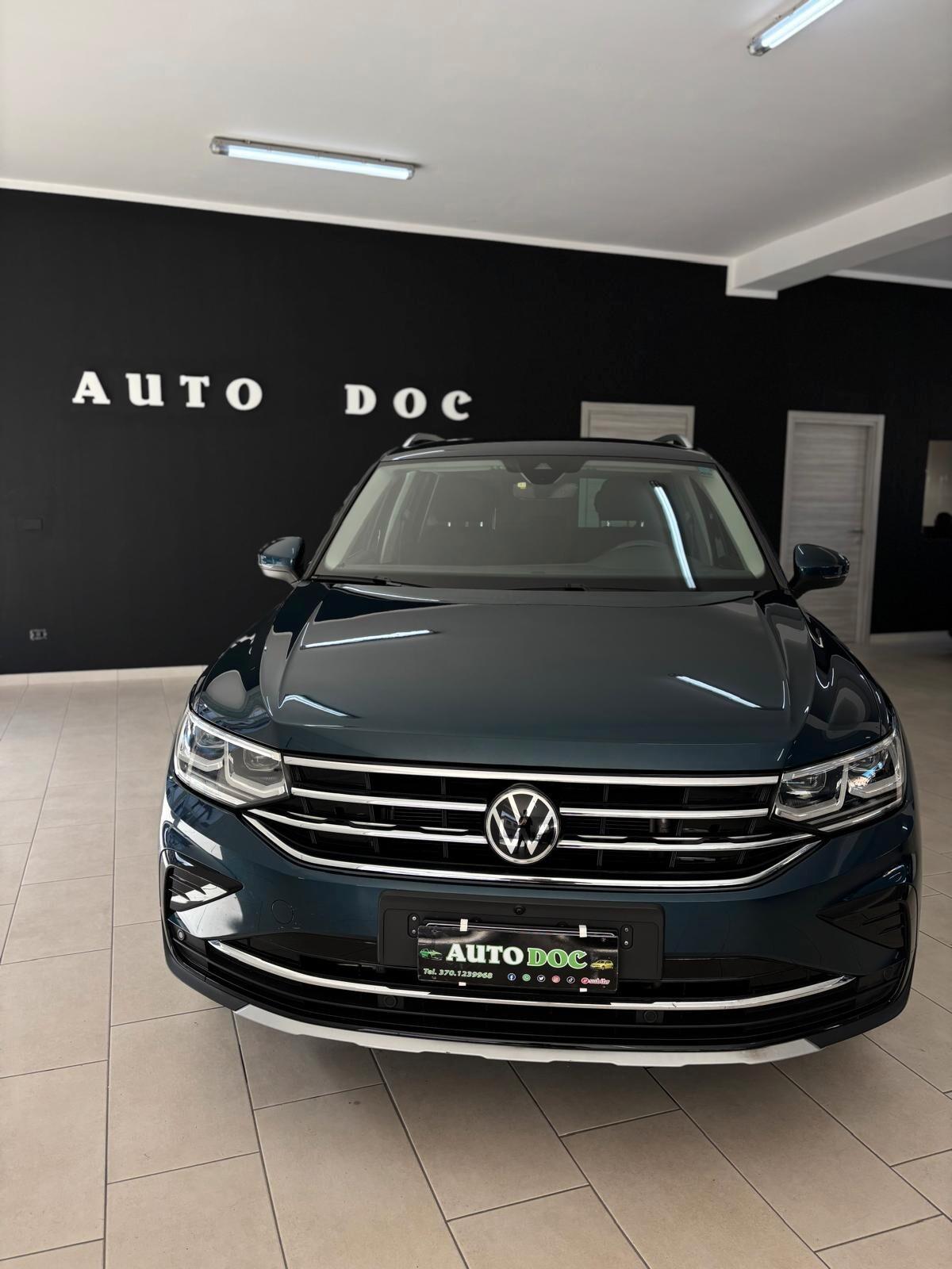 Volkswagen Tiguan 2.0 TDI 150 CV SCR DSG R-Line
