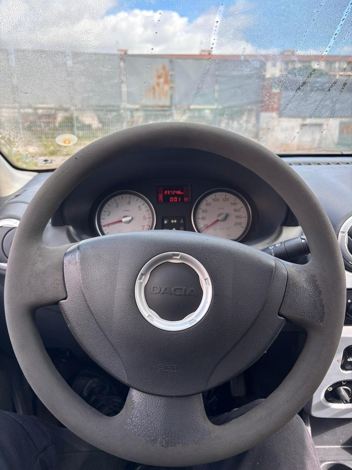 Dacia Logan MCV 1.6 85CV GPL 7 posti Blackline