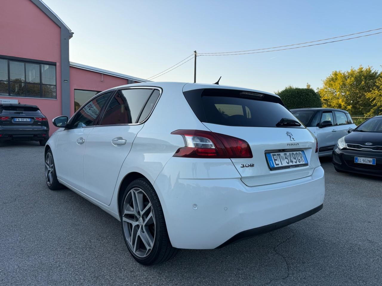 Peugeot 308 1.6 e-HDi 115 CV Stop&Start Active