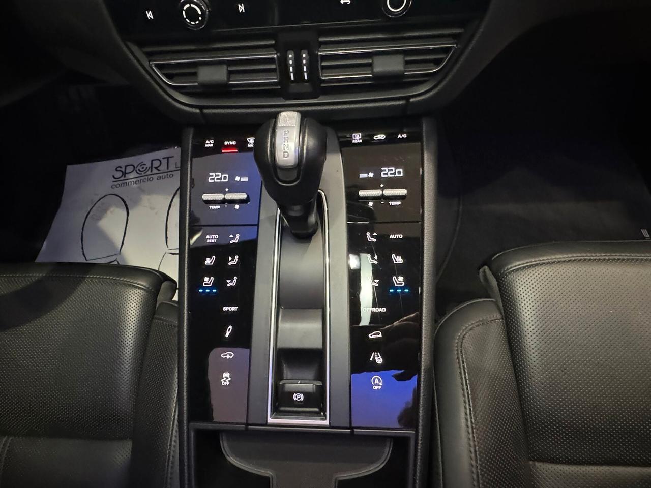 Porsche Macan 2.0 265CV GESSO TETTO PASM FULL