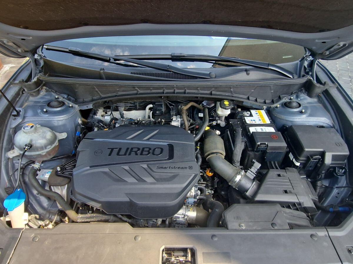 HYUNDAI TUCSON 1.6 CRDI XLINE