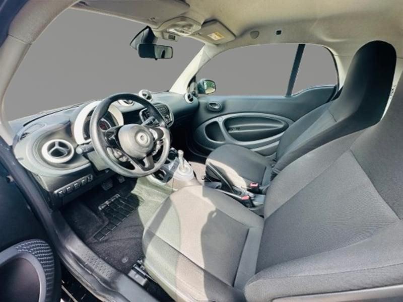 smart fortwo 70 1.0 52kW youngster twinamic