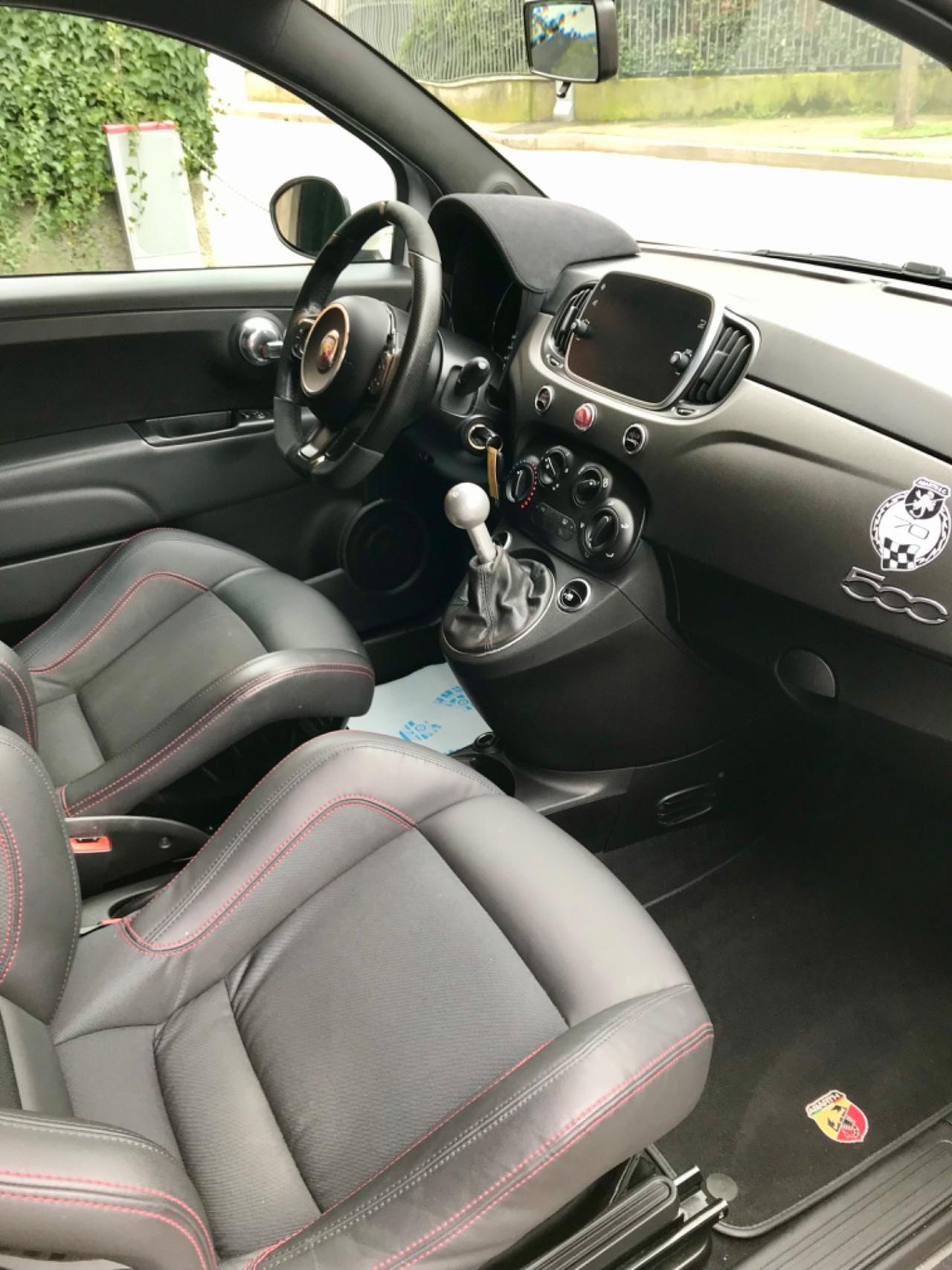 Abarth 595 1.4 Turbo T-Jet 180 CV Esseesse