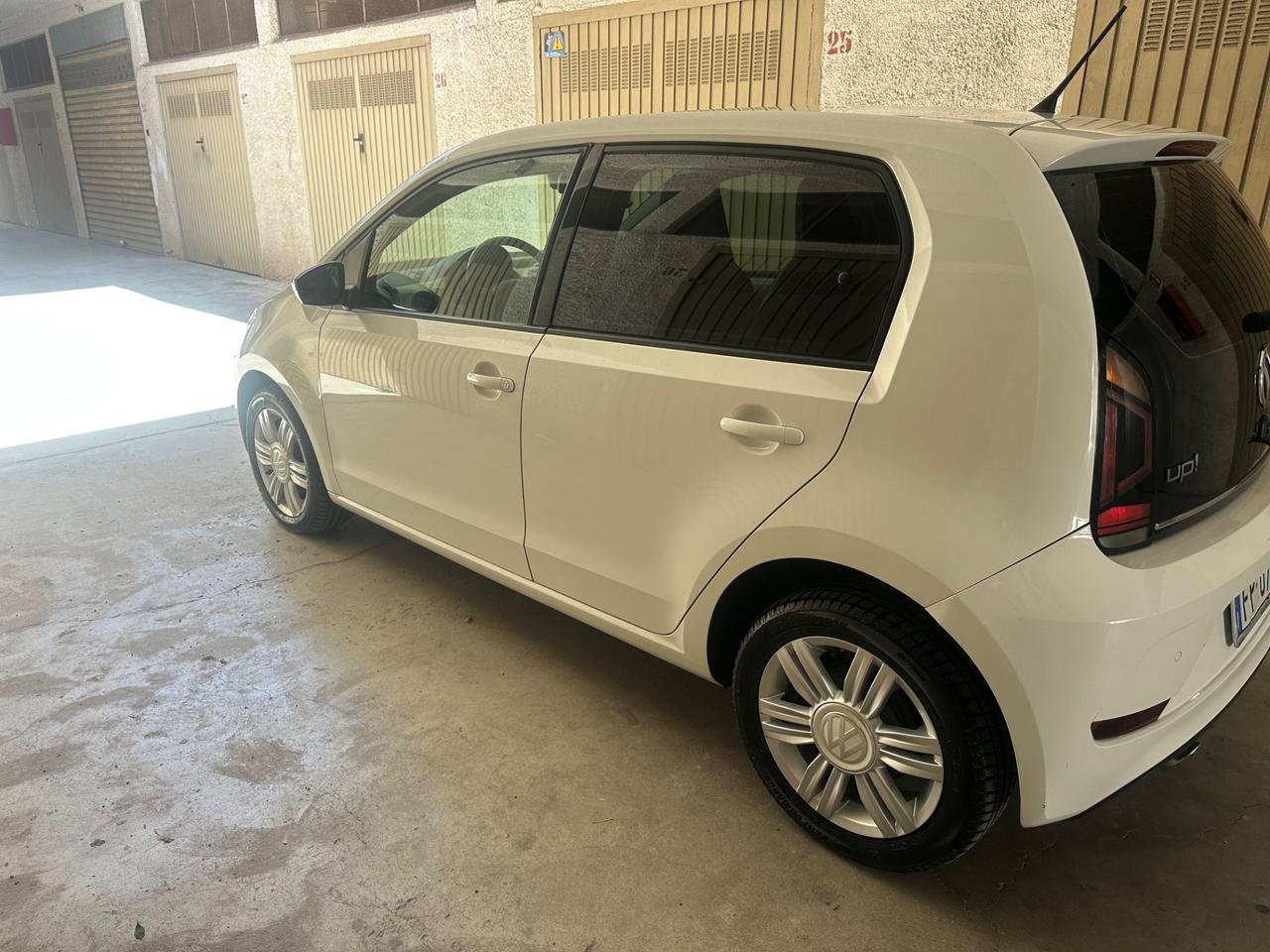 Volkswagen up! 1.0 TSI 90CV 5p. high BlueMotion Technology