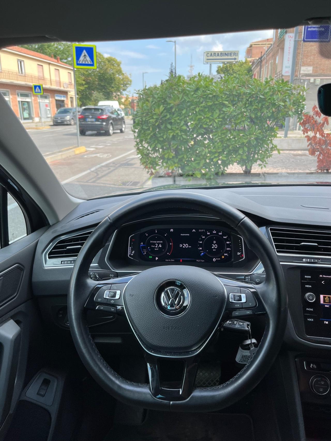 Volkswagen Tiguan 2.0 TDI SCR 4MOTION Sport BlueMotion Technology
