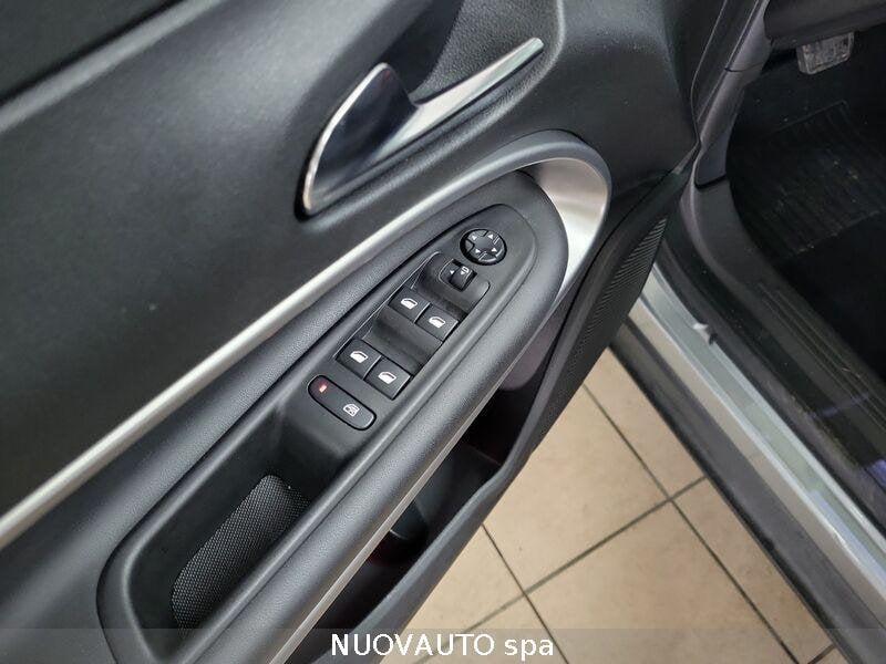 Jeep Avenger Avenger 1.2 Turbo 100 CV MHEV Summit