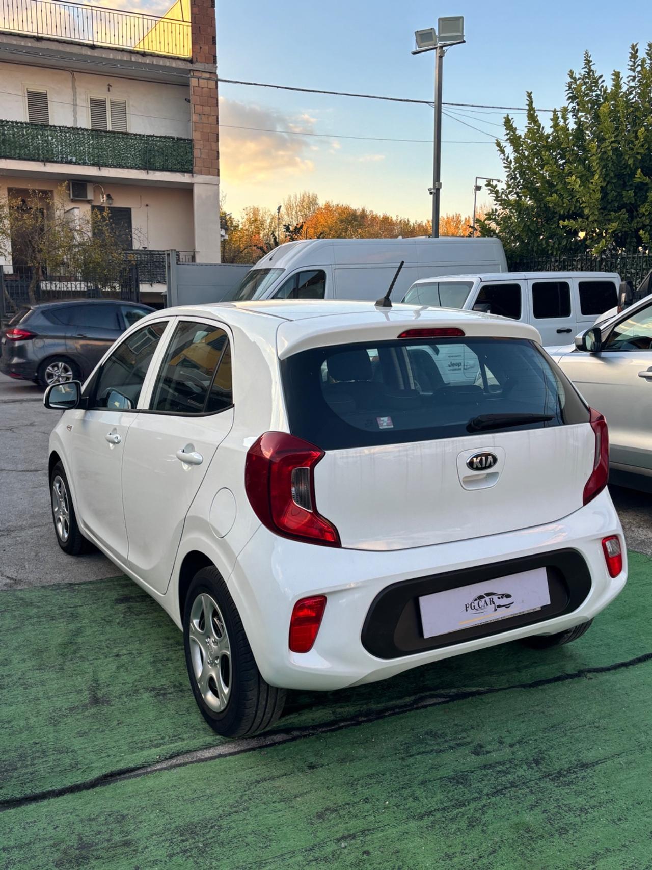 Kia Picanto 1.0 12V 5 porte X Line
