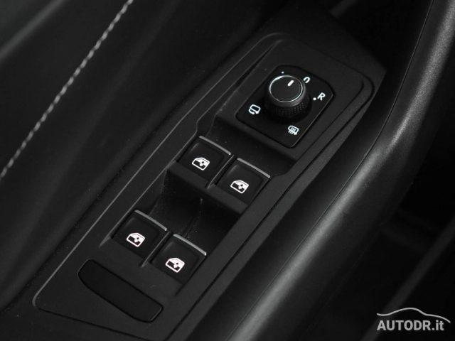 VOLKSWAGEN T-Roc Cabriolet 1.0 TSI 110cv Style Fari IQ, Retrocamera