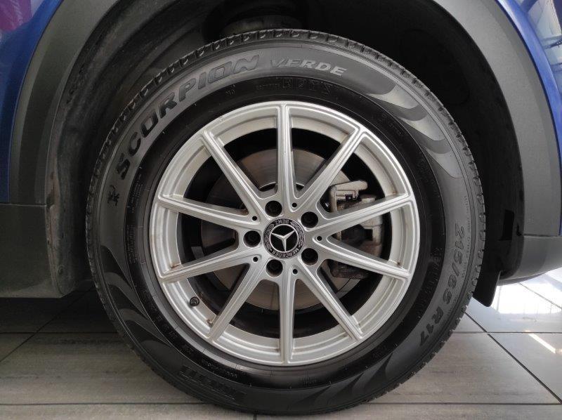Mercedes-Benz GLB (X247) - GLB 180 d Automatic Business