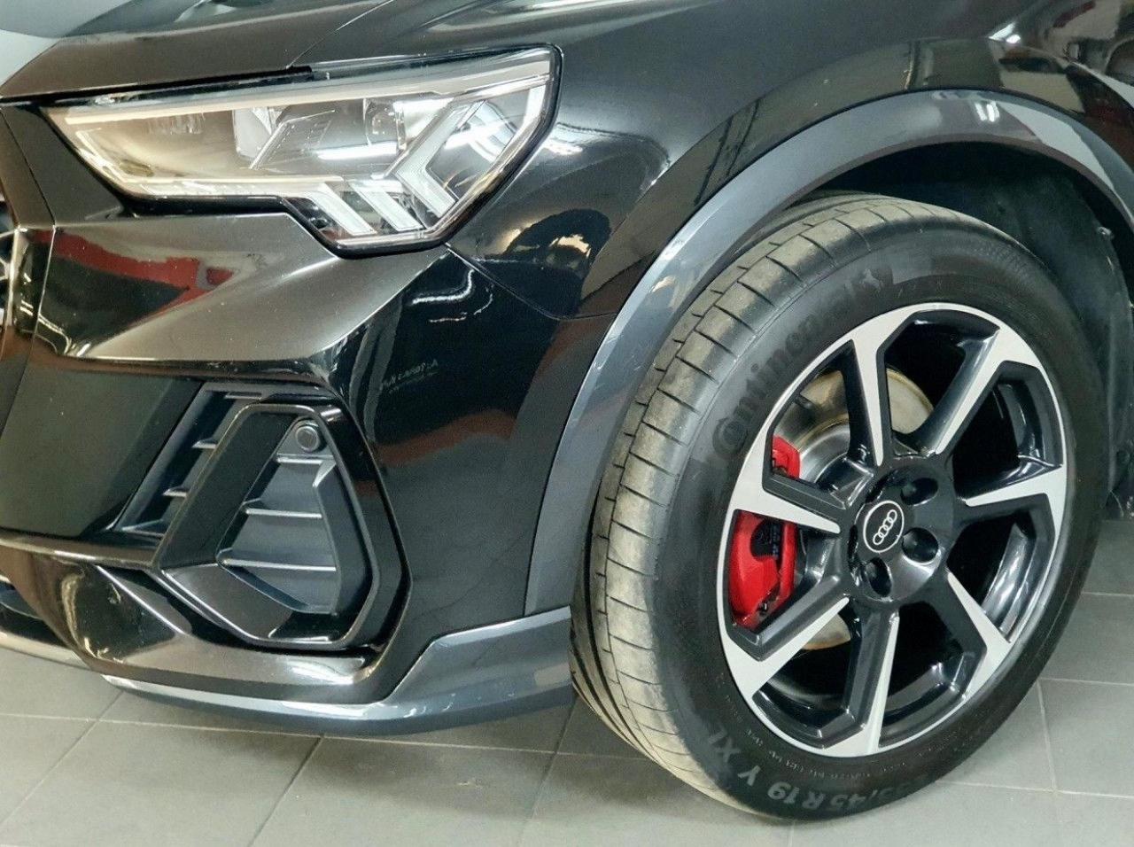 Audi Q3 40tdi S tronic S line edition 200cv Sonos