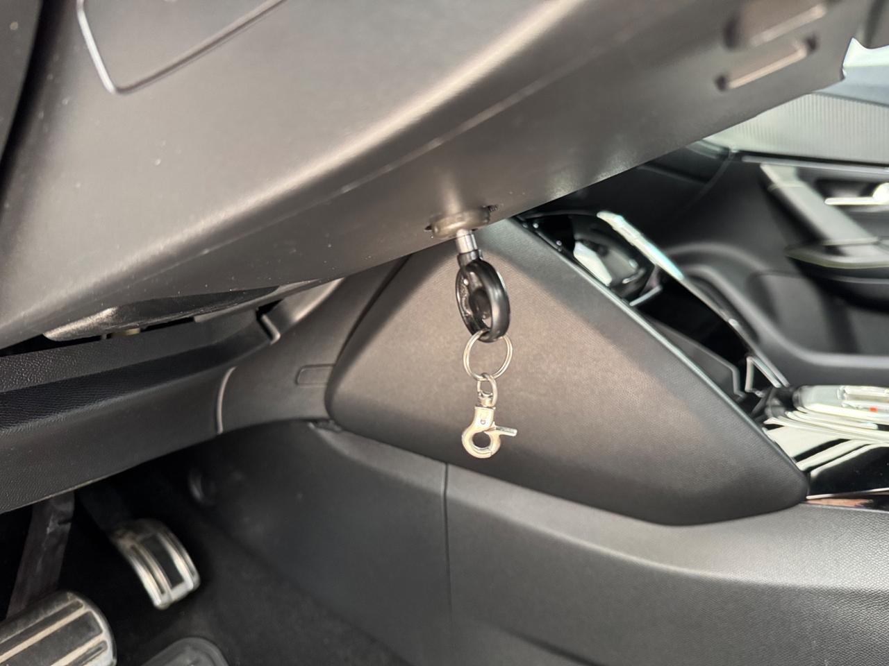 Peugeot 2008 BlueHDi 130 S&S EAT8 GT