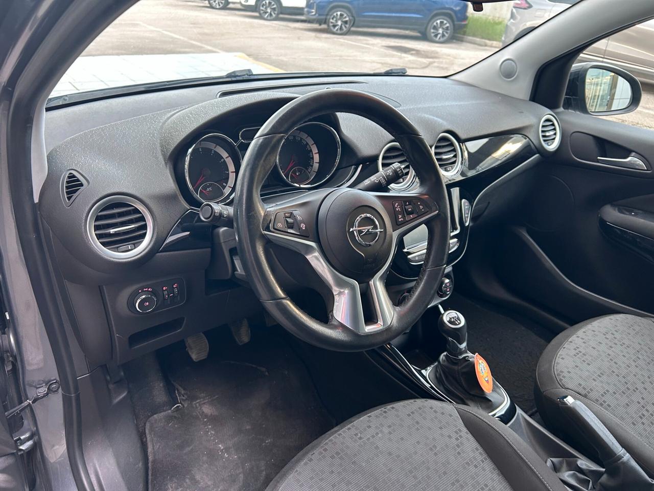 Opel Adam 1.4 87 CV GPL Tech Jam